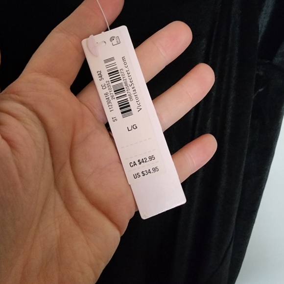 Victoria secret black lace slip top - Picture 6 of 6